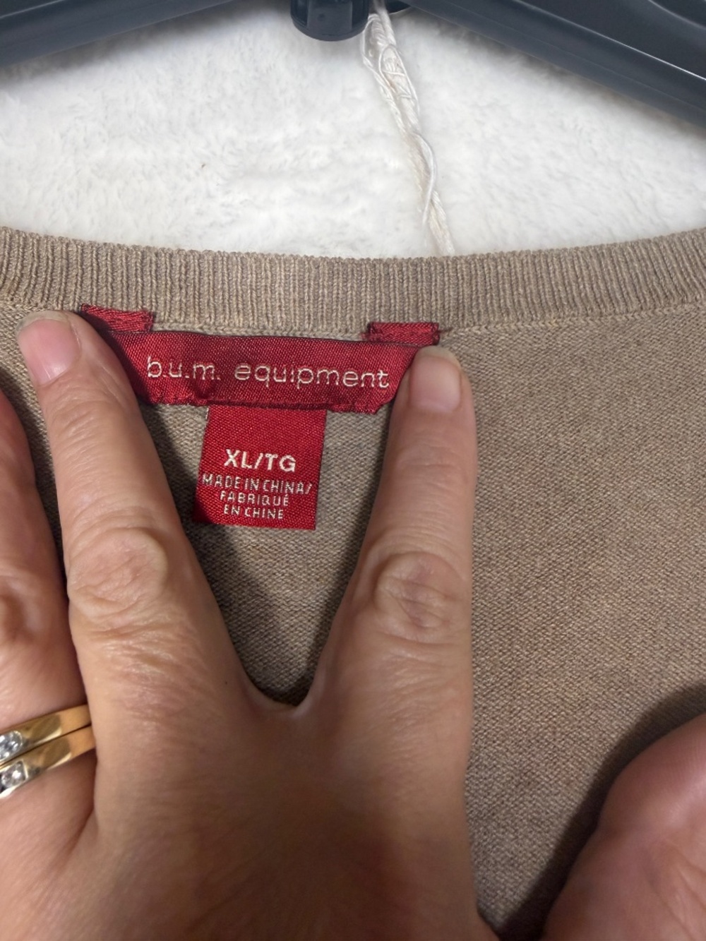 BUM Equipment Sweater Womens Size XL Beige Cabincore Knit Lightweight Capsule - Picture 3 of 8